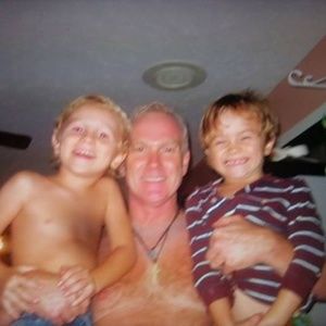 Meet your Posher, Loren